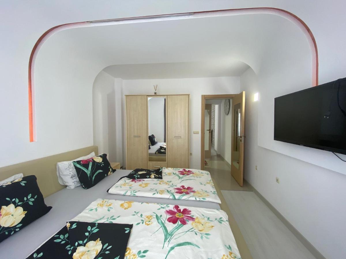 Villa Itta 05 Apartment Pantai Sunny Bagian luar foto