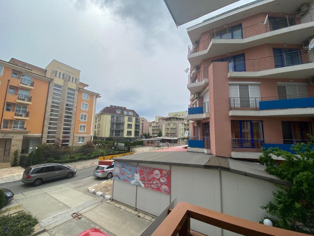 Villa Itta 05 Apartment Pantai Sunny Bagian luar foto
