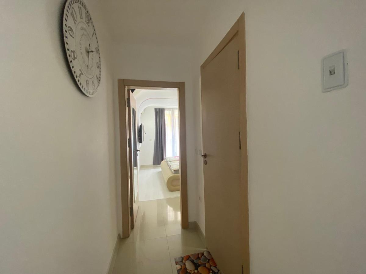 Villa Itta 05 Apartment Pantai Sunny Bagian luar foto