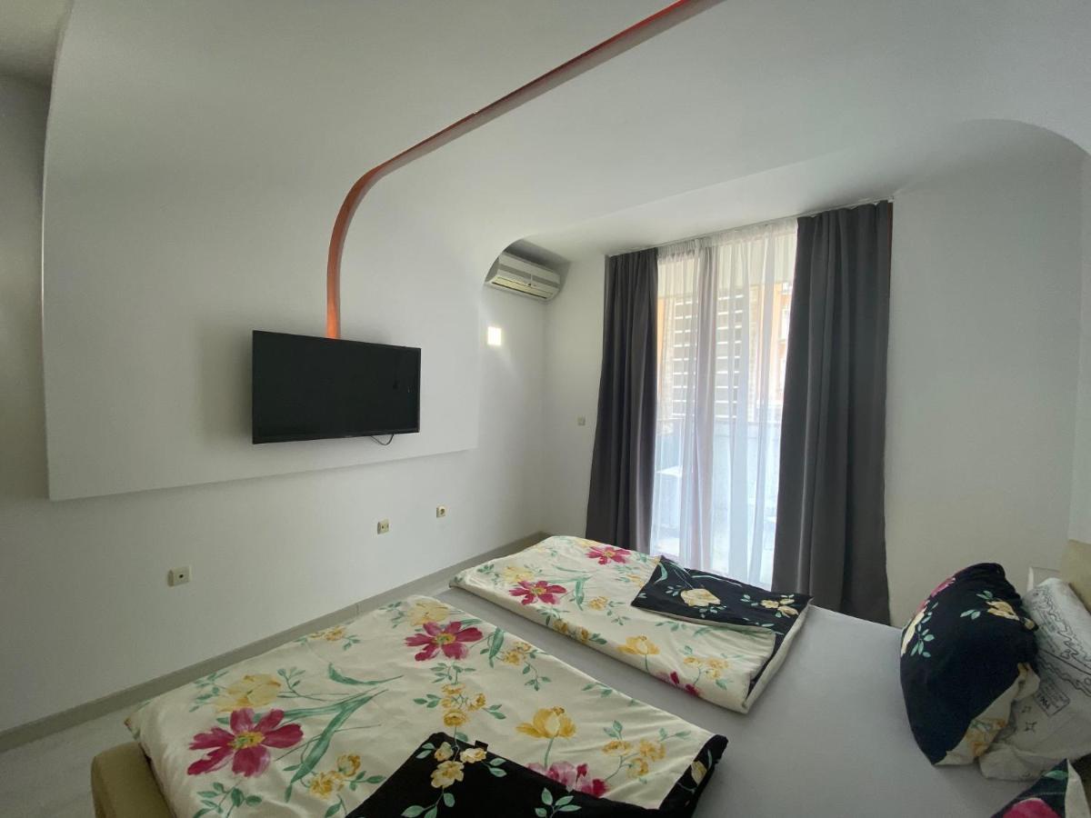 Villa Itta 05 Apartment Pantai Sunny Bagian luar foto
