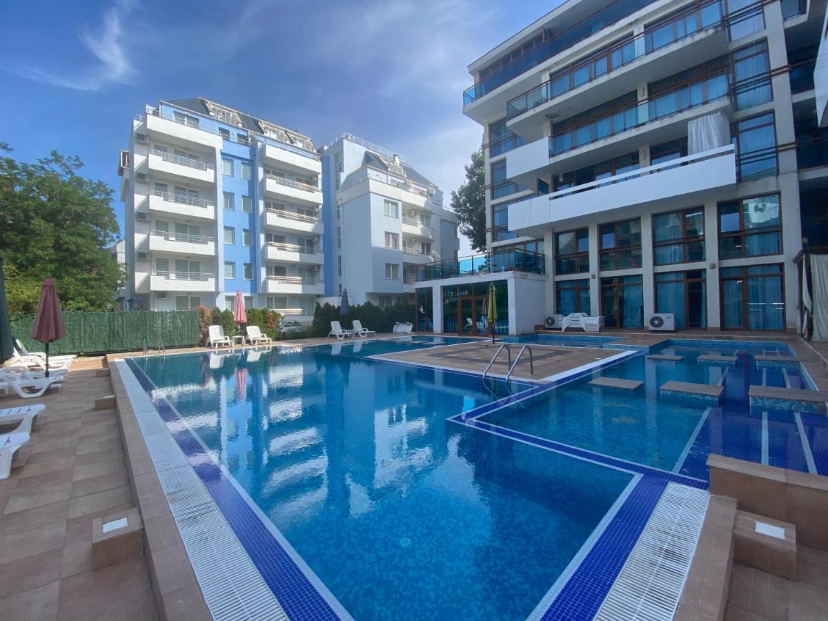 Villa Itta 05 Apartment Pantai Sunny Bagian luar foto